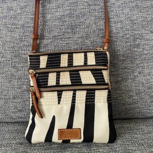 Dooney & Bourke Zebra Cross Body, double zipper